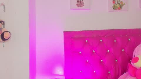    online show from 02/12/26, 06:25