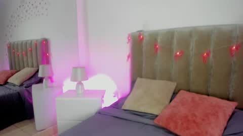 Dahlia online show from 01/15/25, 08:05