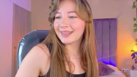 Dahlia online show from 04/17/26, 09:29