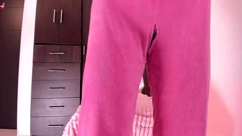 Dahli online show from 10/03/25, 05:48