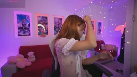 Dahlia Grey online show from 05/09/26, 11:37