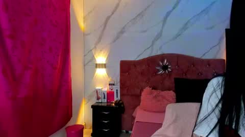 diosa dhaly online show from 07/18/26, 10:35