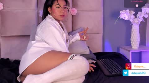 Snapshot of dahne_ chatting on 03/11/26, 04:57 Dahne online show from 03/11/26, 04:57