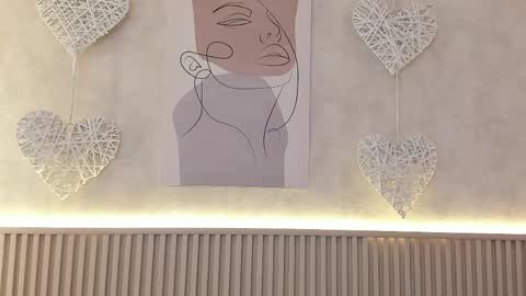 Daiana online show from 04/12/26, 07:41