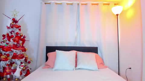 Daila Smith  online show from 12/23/24, 06:05