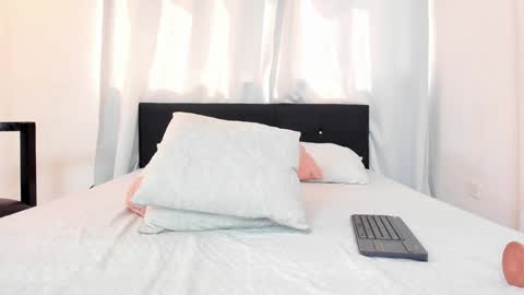 Daila Smith  online show from 01/26/25, 07:31