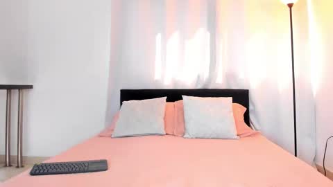 Daila Smith  online show from 02/17/25, 03:09