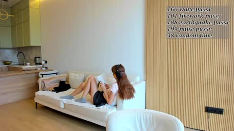 daily_love online show from 10/15/25, 05:29