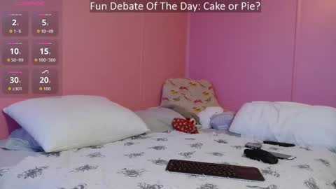 Snapshot of dainty_heart chatting on 06/03/26, 04:48 online show from 06/03/26, 04:48