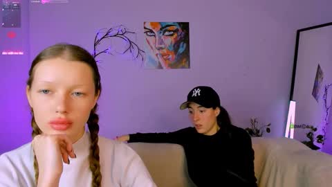 daisy online show from 10/19/25, 07:14