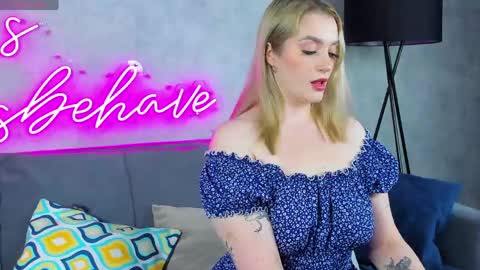 Viickie online show from 04/09/26, 09:58