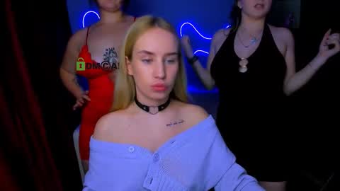 Snapshot of daisy_candy chatting on 09/30/25, 03:50 Little Di online show from 09/30/25, 03:50