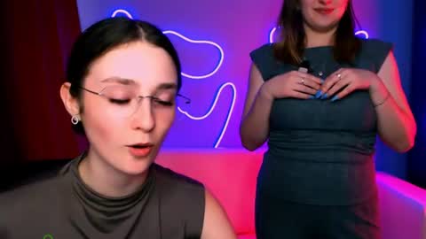 Little Di online show from 06/14/26, 02:24
