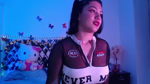 Snapshot of daisy_girll chatting on 10/08/25, 09:29 daisy_girll online show from 10/08/25, 09:29