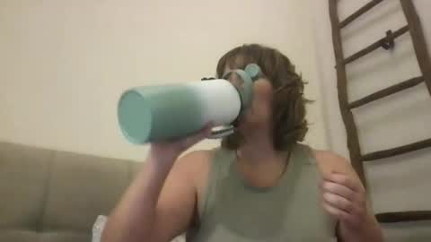 daisy_lately online show from 11/01/25, 03:47