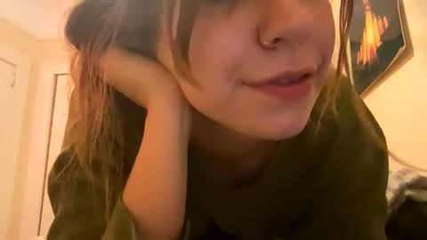 DaisyB3 online show from 05/13/26, 08:23