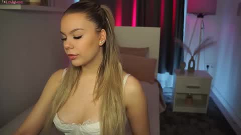 Daisy online show from 02/22/26, 10:47