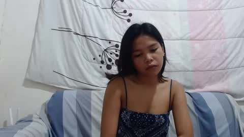 Snapshot of daisymuffinx chatting on 12/04/25, 02:32 Daisy online show from 12/04/25, 02:32