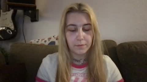 daisymynx online show from 03/30/26, 08:37