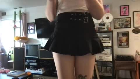 daisymynx online show from 04/08/26, 12:54