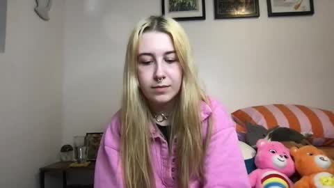 daisymynx online show from 04/15/26, 03:13