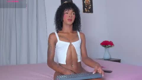 Snapshot of daisytaylor_ chatting on 06/30/26, 11:22 Daisy online show from 06/30/26, 11:22