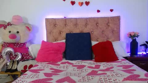 Daiyan Collins online show from 03/25/26, 01:55