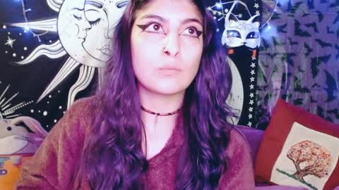 Snapshot of dak_7 chatting on 12/22/24, 01:45 -- -- help me reach 100 hands up online show from 12/22/24, 01:45