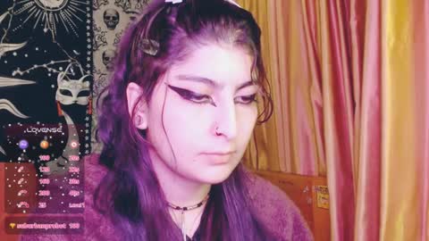 Snapshot of dak_7 chatting on 01/09/25, 02:11 -- -- help me reach 100 hands up online show from 01/09/25, 02:11