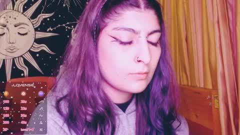 Snapshot of dak_7 chatting on 01/11/25, 03:55 -- -- help me reach 100 hands up online show from 01/11/25, 03:55