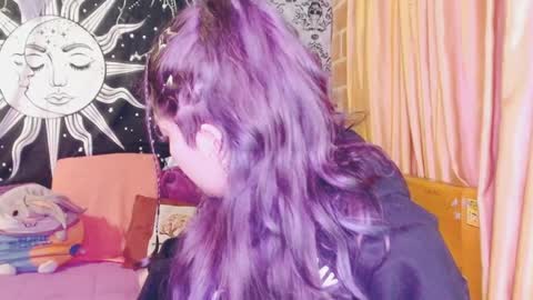 Snapshot of dak_7 chatting on 01/12/25, 05:13 -- -- help me reach 100 hands up online show from 01/12/25, 05:13