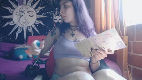 Snapshot of dak_7 chatting on 01/13/25, 08:26 -- -- help me reach 100 hands up online show from 01/13/25, 08:26