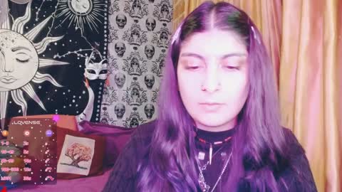 Snapshot of dak_7 chatting on 01/14/25, 05:51 -- -- help me reach 100 hands up online show from 01/14/25, 05:51