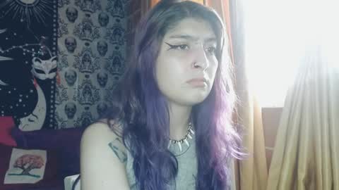 Snapshot of dak_7 chatting on 01/31/25, 10:42 -- -- help me reach 100 hands up online show from 01/31/25, 10:42