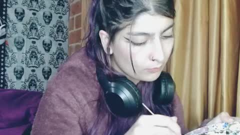 Snapshot of dak_7 chatting on 02/14/25, 02:28 -- -- help me reach 100 hands up online show from 02/14/25, 02:28