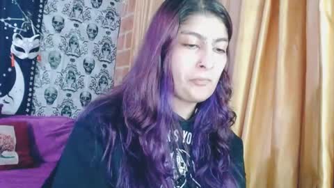 Snapshot of dak_7 chatting on 02/25/25, 05:30 -- -- help me reach 100 hands up online show from 02/25/25, 05:30