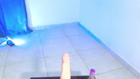 VALENTINA  online show from 12/02/25, 02:17