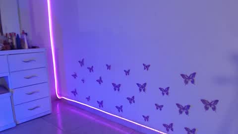 VALENTINA  online show from 03/17/26, 07:12