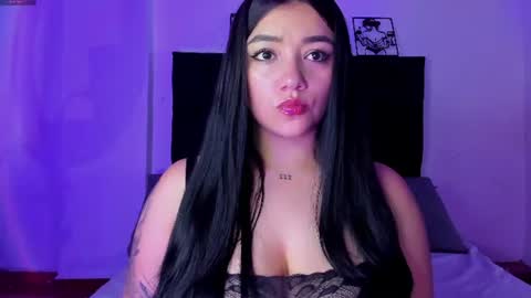 dakostelee1_ online show from 07/10/26, 10:56