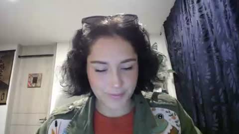 IG  dakotasofiaa online show from 12/29/24, 04:05