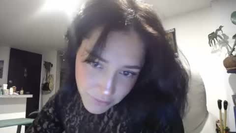 IG  dakotasofiaa online show from 01/09/25, 11:13