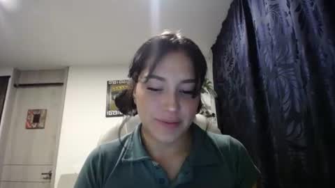 IG  dakotasofiaa online show from 01/18/25, 02:58