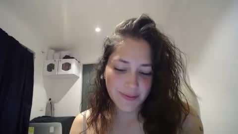 IG  dakotasofiaa online show from 01/15/26, 04:50