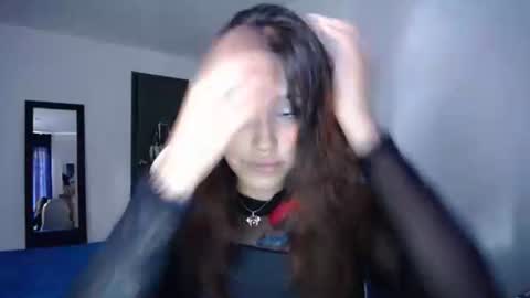 IG  dakotasofiaa online show from 05/29/26, 06:50