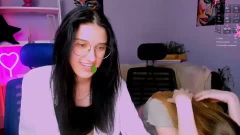 Snapshot of dakota4you chatting on 03/10/25, 10:13 Dakota online show from 03/10/25, 10:13