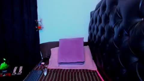 Rosse  online show from 10/17/25, 10:34