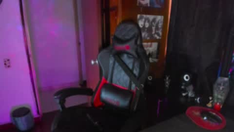 Dakota Crab online show from 01/26/25, 06:58