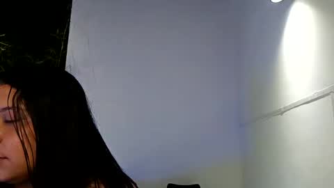 Snapshot of dakota_jhons1 chatting on 11/02/25, 05:43 dakota_jhons1 online show from 11/02/25, 05:43