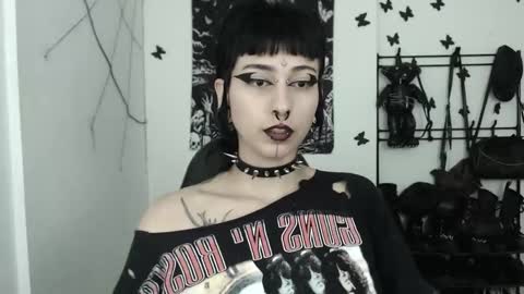 Snapshot of dakota_krall_ chatting on 10/01/25, 03:12 dakota online show from 10/01/25, 03:12