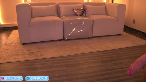 dako online show from 02/18/26, 11:33